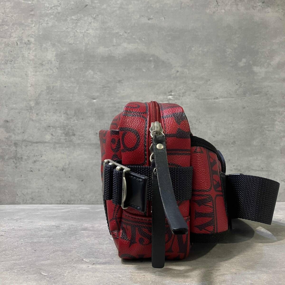 VIVIENNE WESTWOOD LOGO SHOULDER BAG ロゴショルダーバッグ レッド 