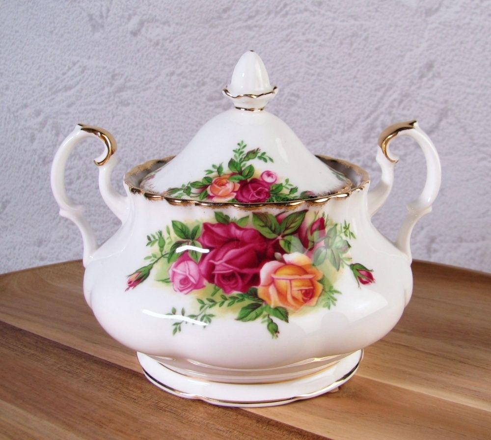 英国製 ヴィンテージ ロイヤルアルバート オールドカントリーローズ