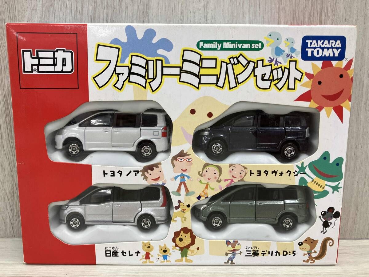 タカラトミー トミカ ファミリーミニバンセット - メルカリ