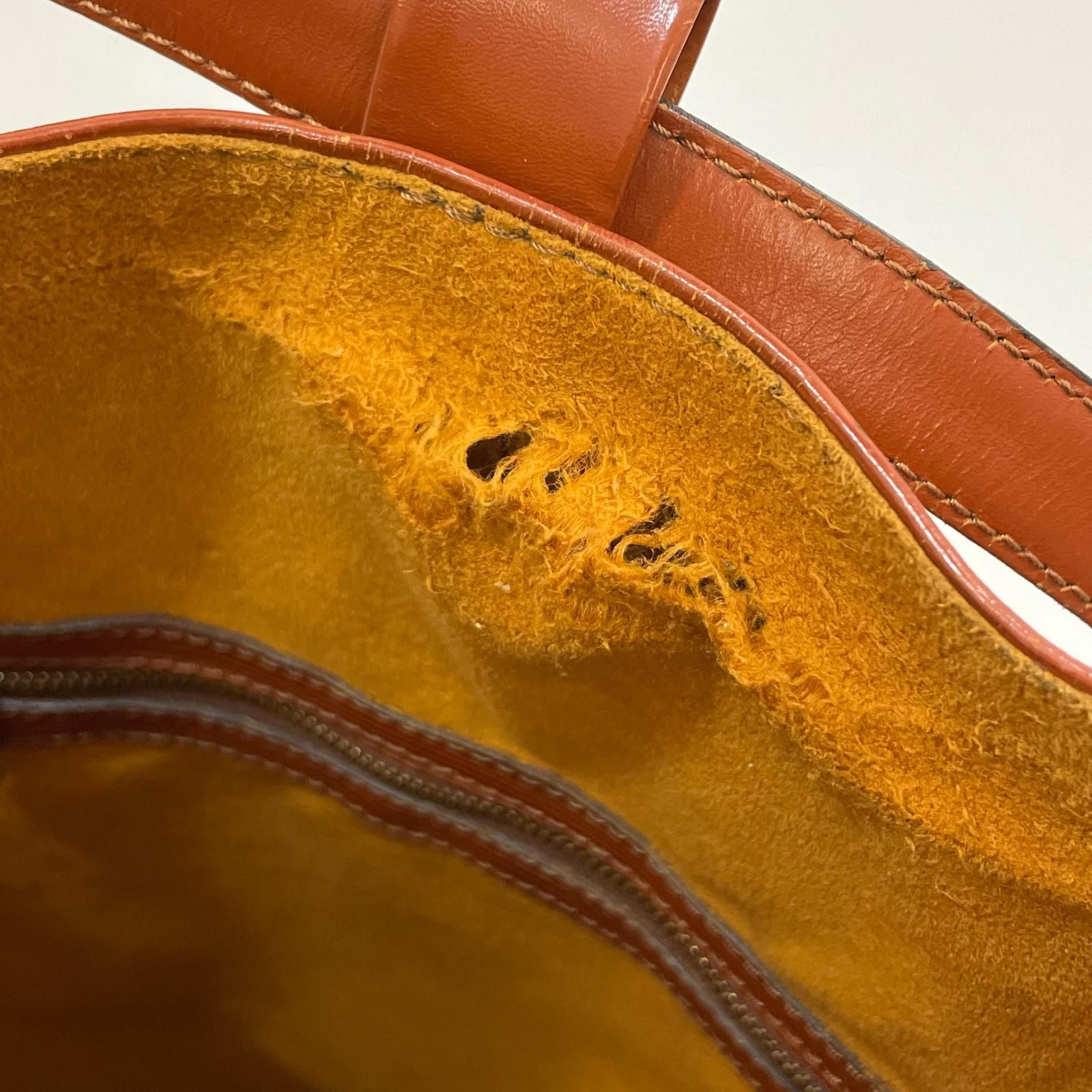 中古】LOUIS VUITTON | ルイ・ヴィトン ランドネGM エピ ショルダー 