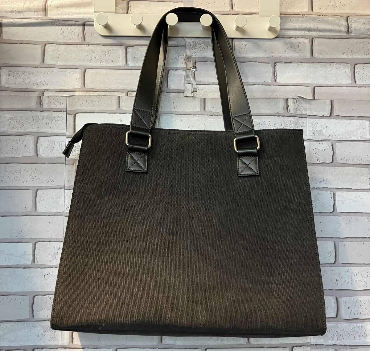 ブラック DIESEL ディーゼル エンボスロゴ トートバッグ キャンバス 黒