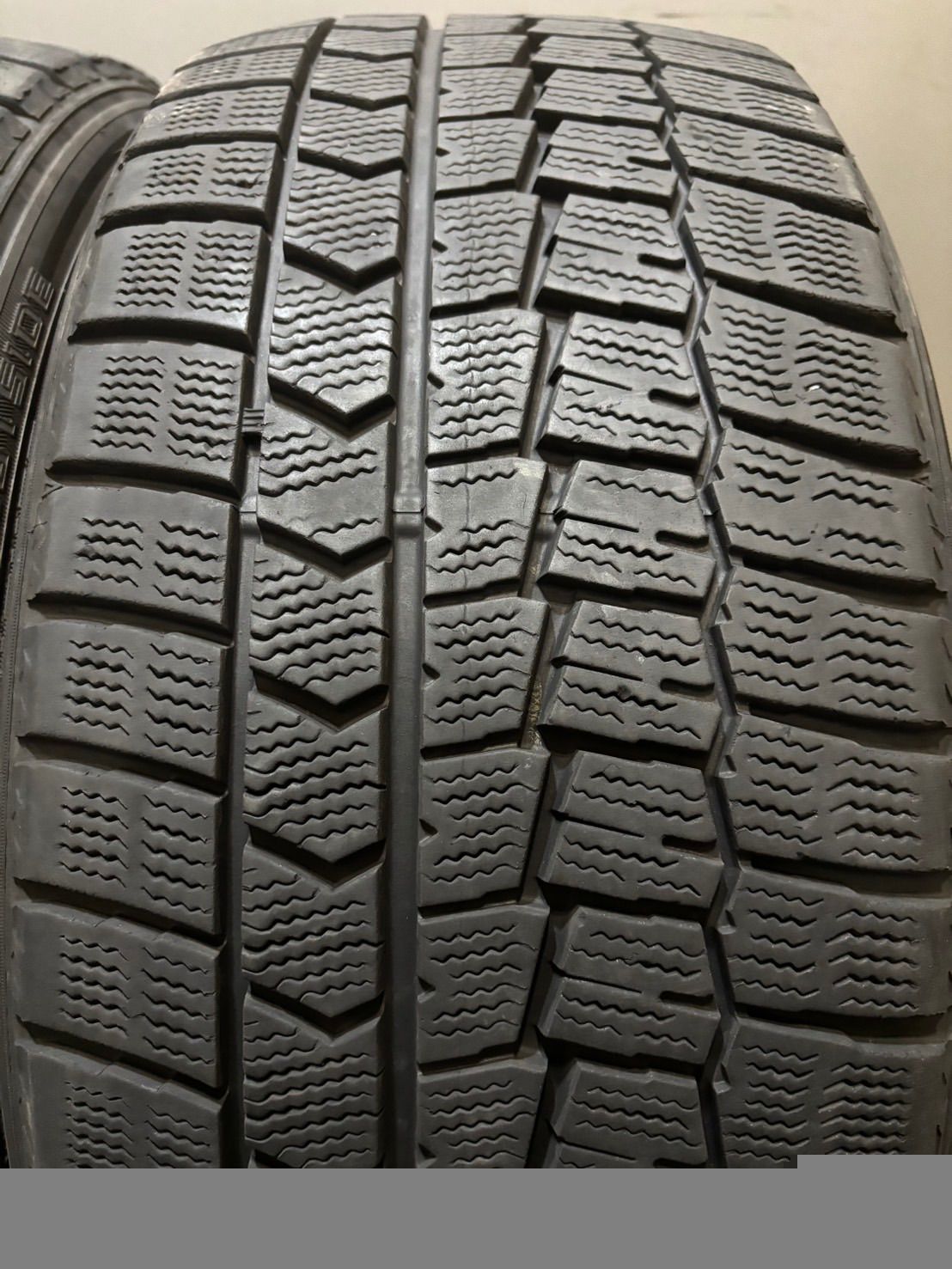 225 40 R 18 DUNLOP WINTER MAXX WM 02 19年製 スタッドレス 4本 ダンロップ ウィンターマックス プリウス カローラ 86 BRZ 南7 K 879