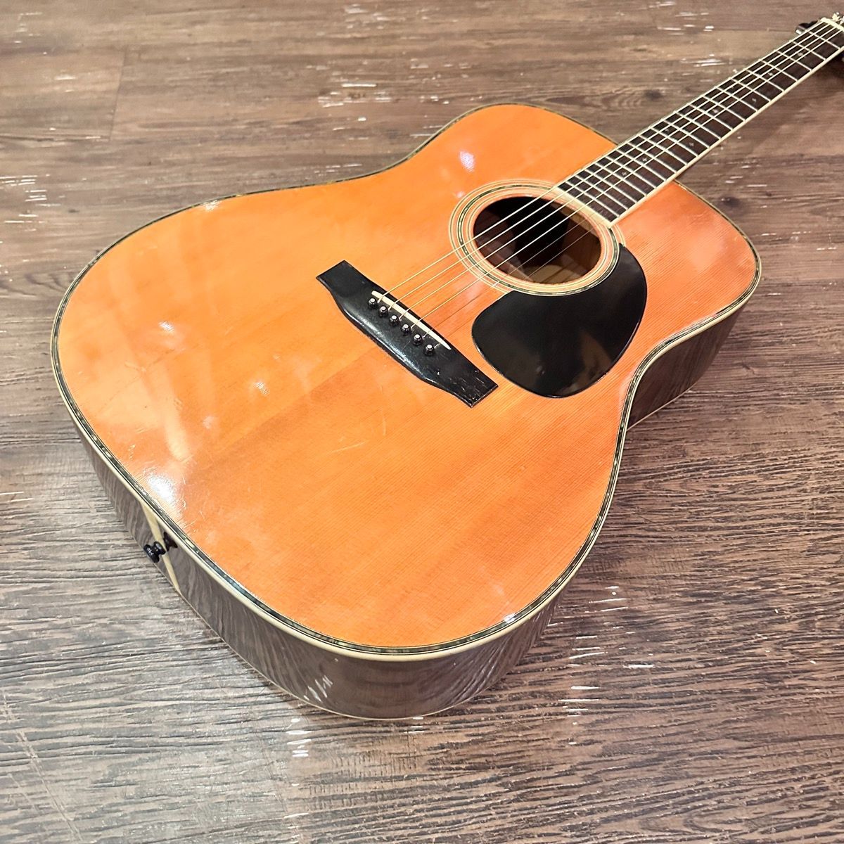 Morris W 50 TF Acoustic Guitar Made in Japan ハードケース付き アコースティックギター モーリス