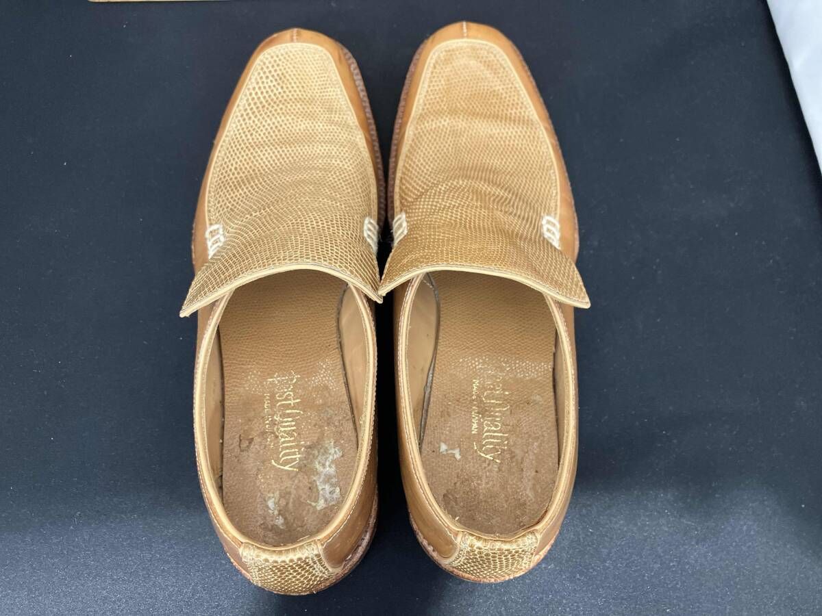 オーセンティック