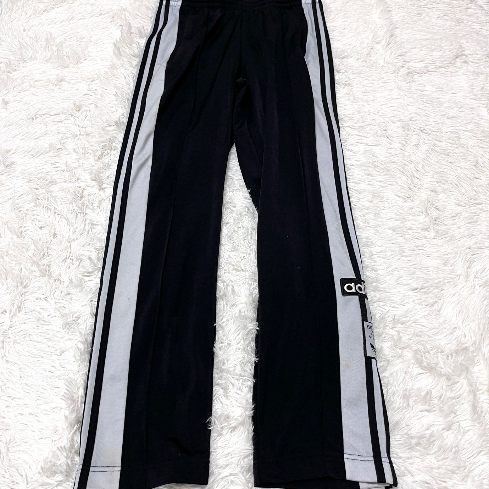 古着 adidas アディダス トラックパンツ ブラック スリーストライプス