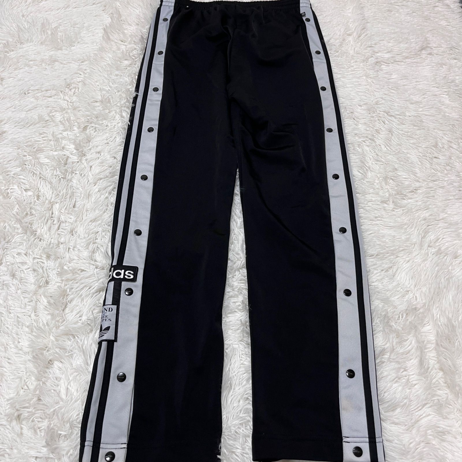 古着 adidas アディダス トラックパンツ ブラック スリーストライプス