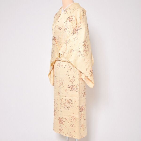 正絹小紋クリーム色 仕立て上がり 単衣着物 「クリーム色 水面地紋に菊」 小紋 正絹 ＜T
