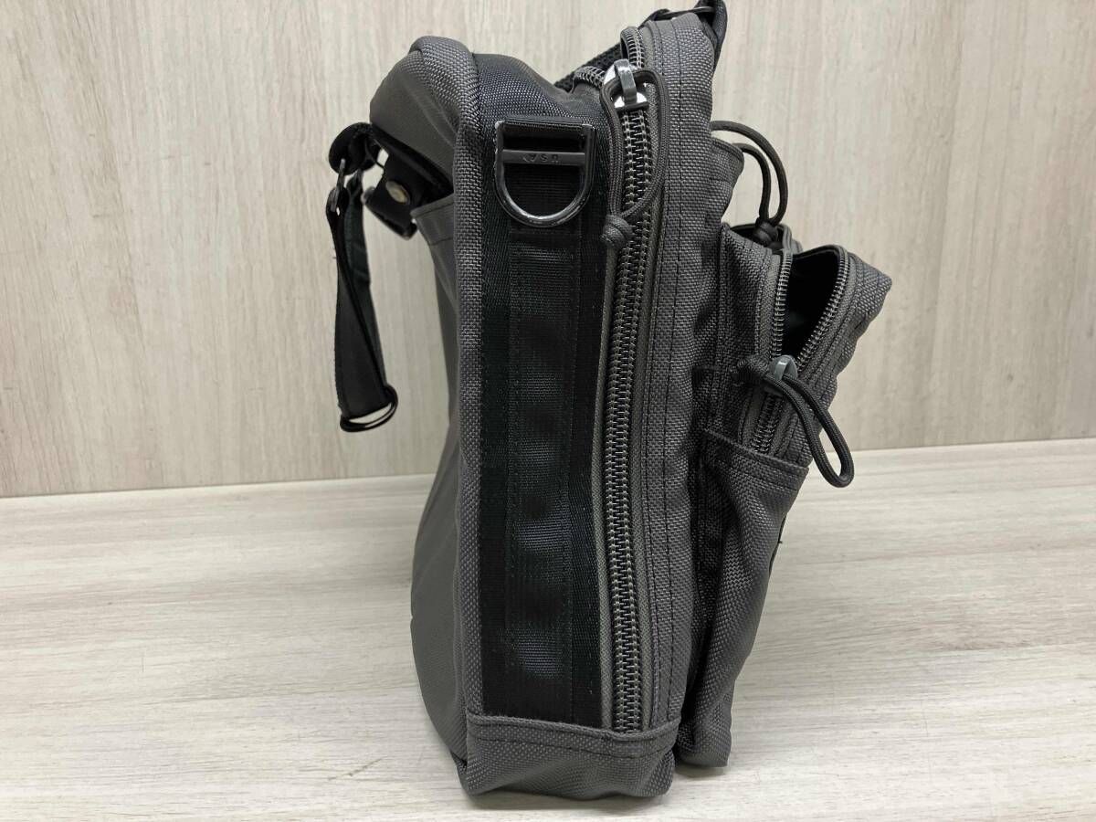 ブリーフケース