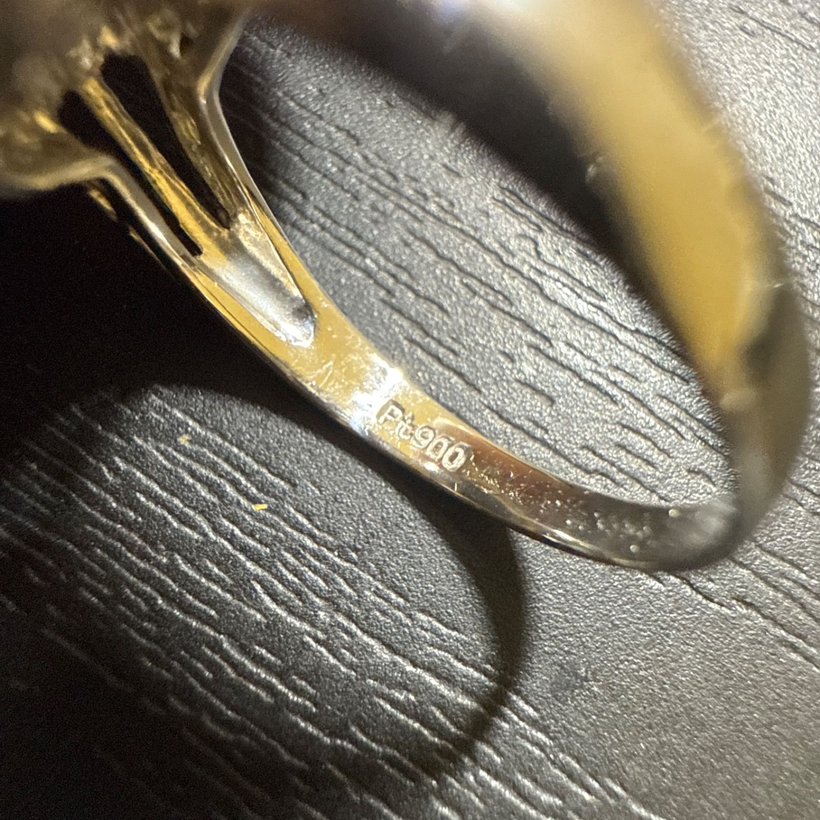 900天然ブルーサファイア3.0 ct