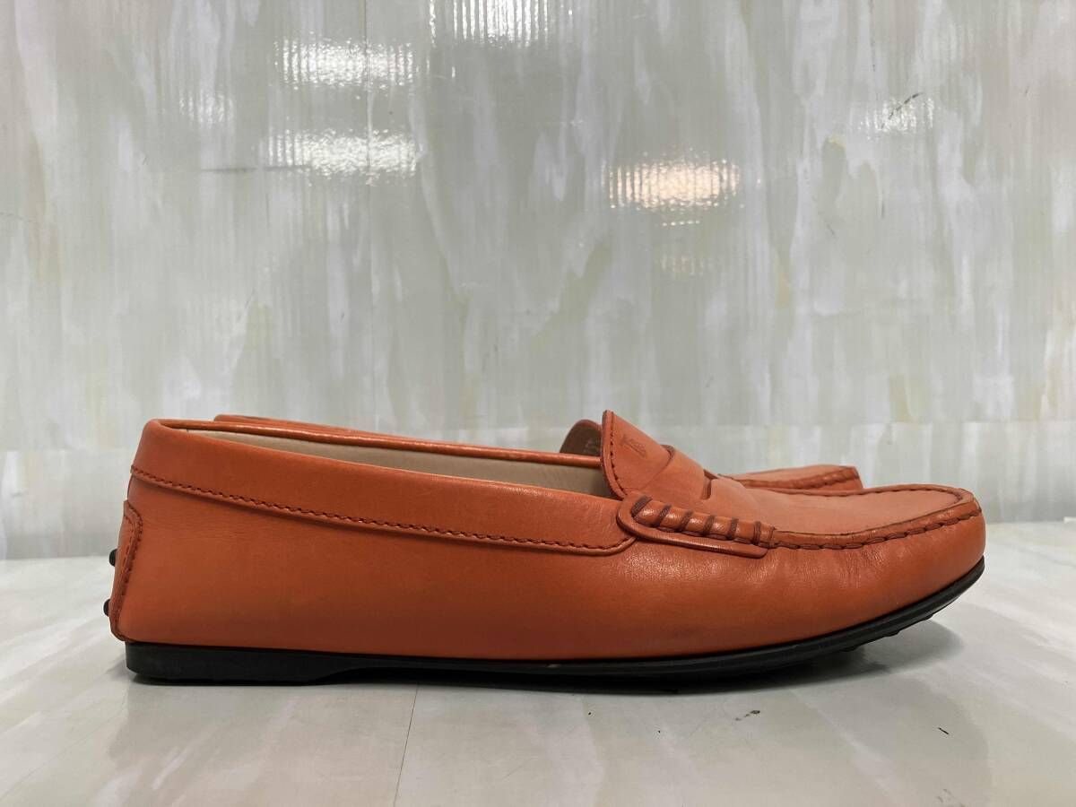 トッズTOD'Sドライビングシューズ　オレンジ　ボア TOD'S トッズ ドライビングシューズ レザー オレンジ 35 1/2サイズ