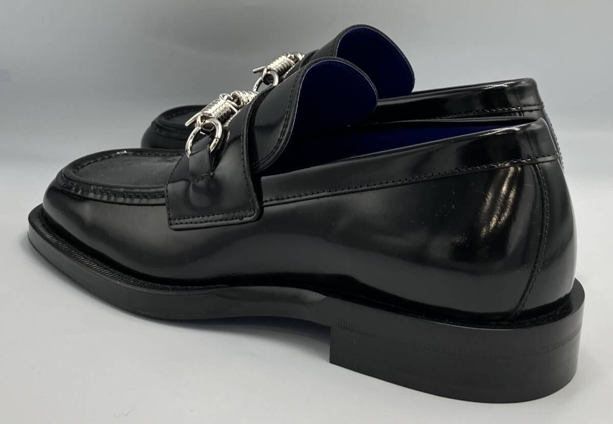 BURBERRY ブラック ローファー ストリング バーバリー