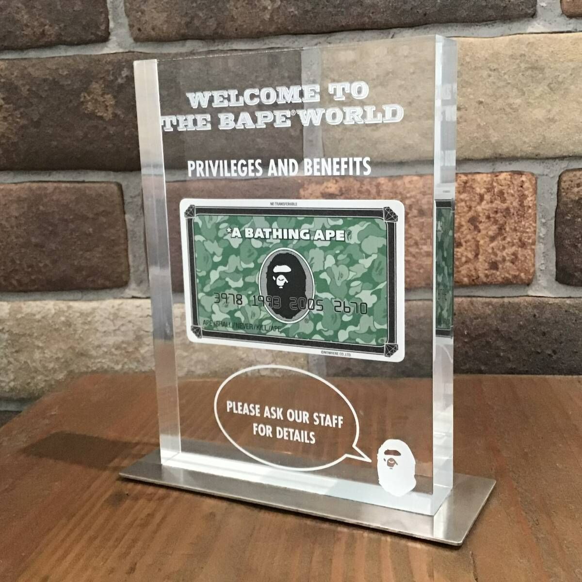 激 BAPE STORE 店舗用 アクリル ディスプレイ a bathing ape CARD エイプ ベイプ アベイシングエイプ NIGO yz 4
