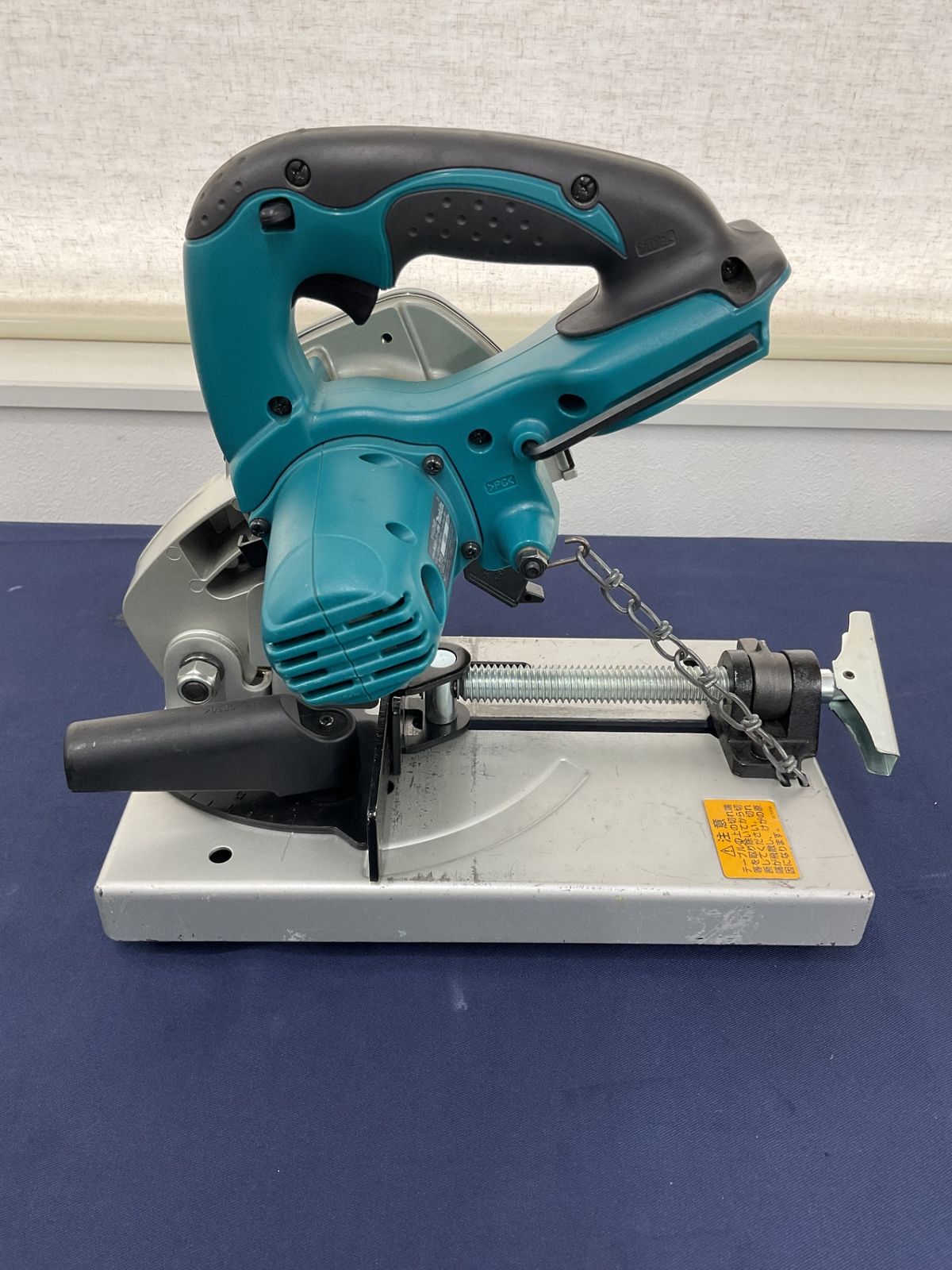 マキタ 充電式チップソー切断機