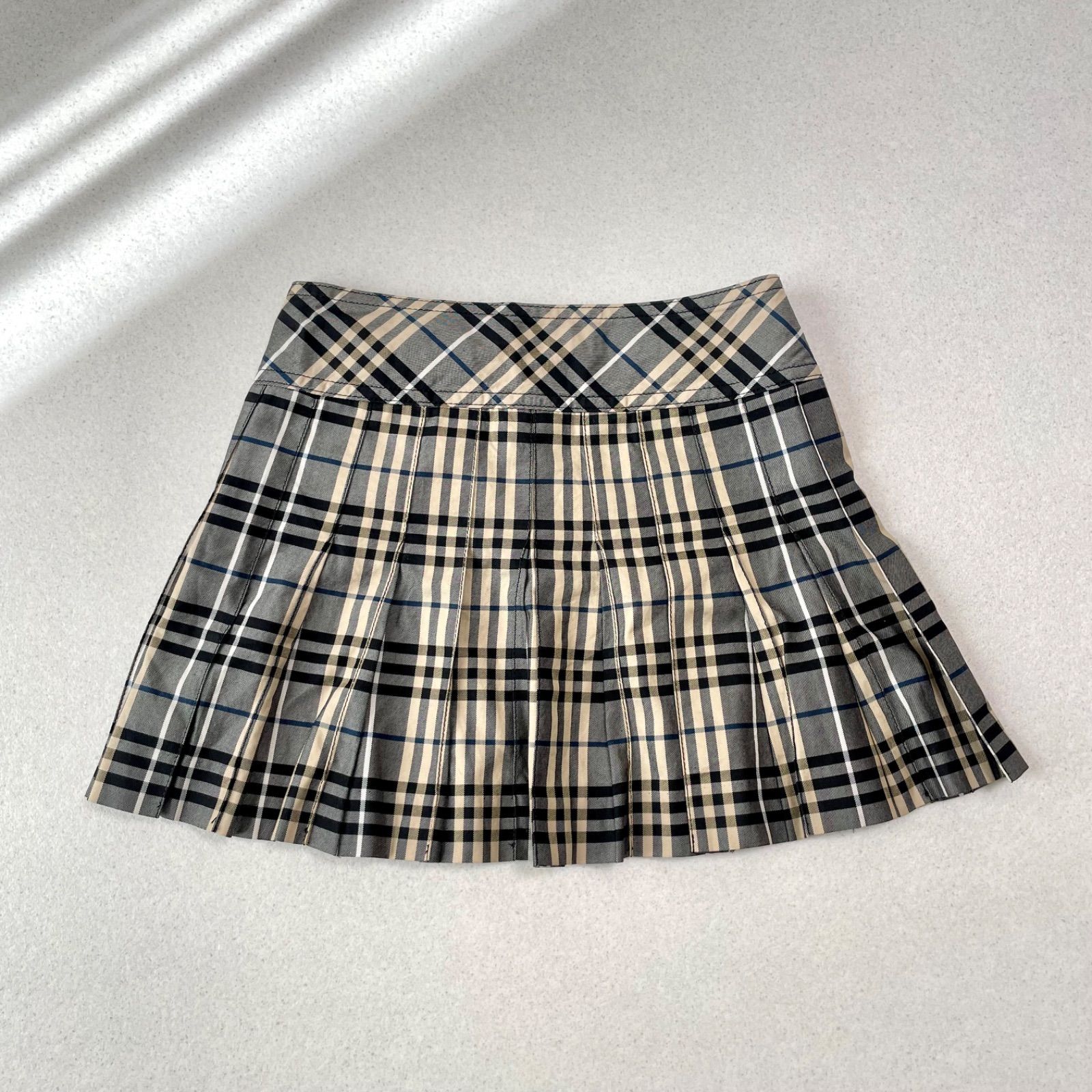 Y 2 K 平成ギャル BURBERRY BLUE LABEL バーバリーブルーレーベル ノバチェック 巻き ラップ 牛革ベルト プリーツ ミニスカート