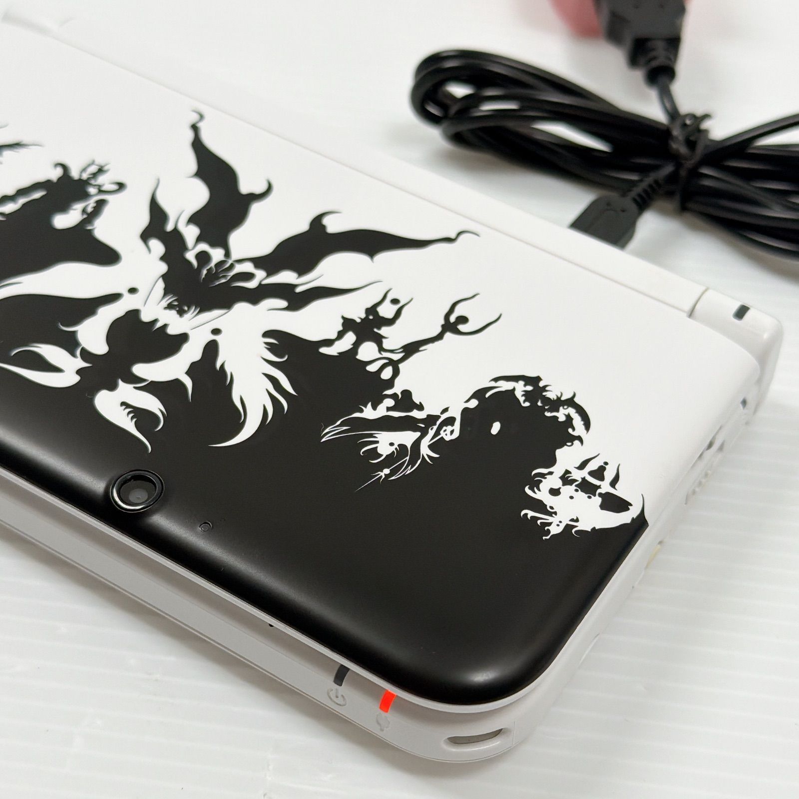 美品 ニンテンドー 3DSLL 真・女神転生IV 限定モデル 遊べるセット 