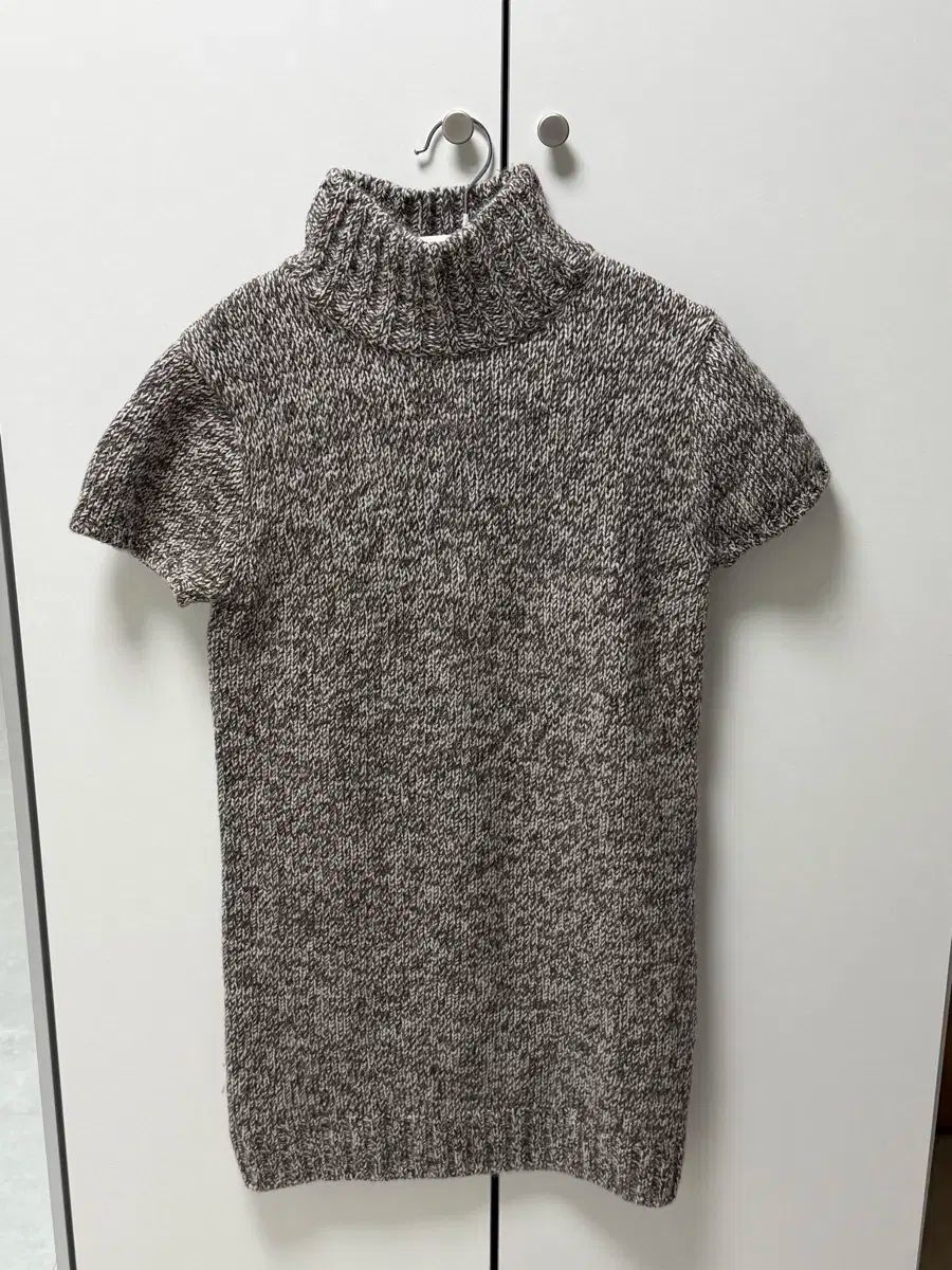 ザ バーネット ハーフ タートルネック ニットワンピース short メランジュグレー