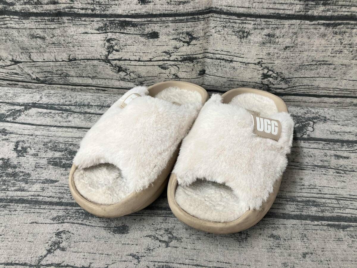 UGG アグ 1143849 サンダル 23cm - メルカリ