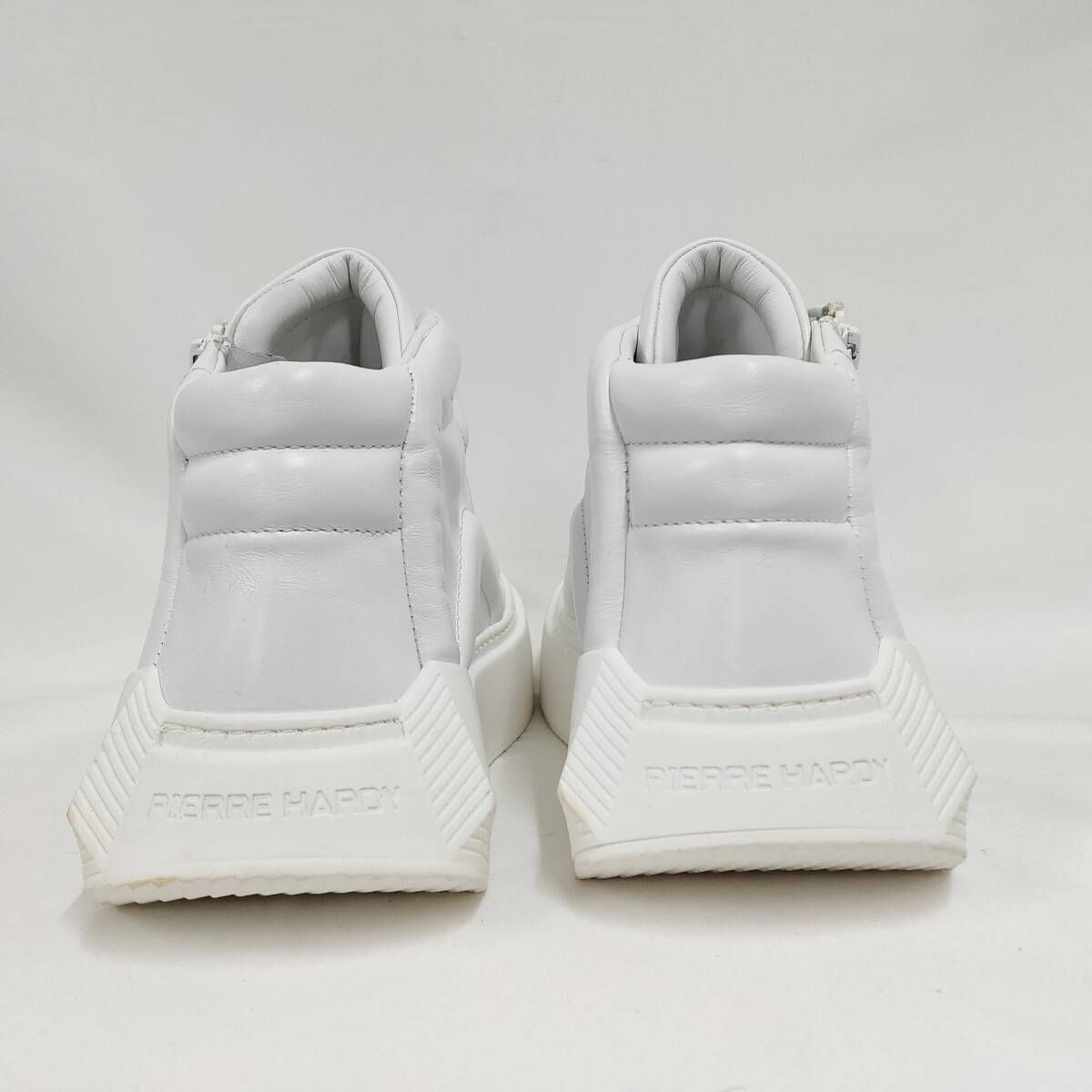 新品 未使用 ピエールアルディ スニーカージップミッドカット ホワイト