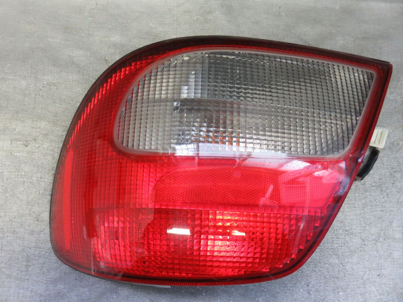 スバル GDB インプレッサ 純正 左 テールランプ KOITO 220-20718 