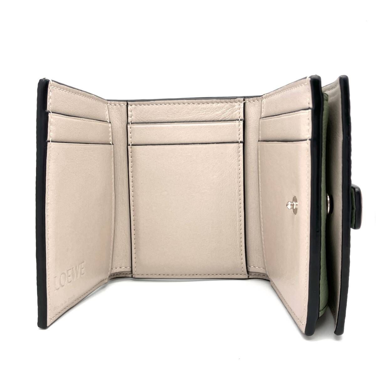  LOEWE ロエベ 3つ折り財布 ソフトグレインカーフレザー ROSEMARY TAN その他 折り財布