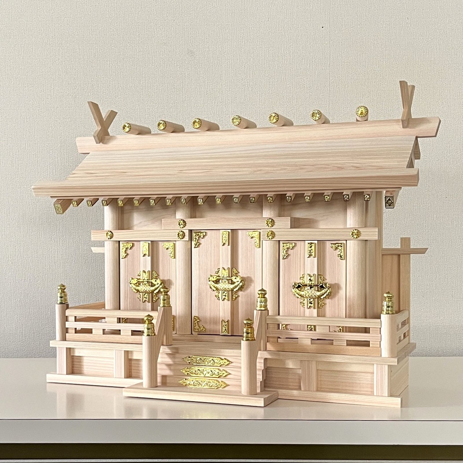 アウトレット 神棚 神殿 通屋根三社 小 ひのき ヒノキ 桧 国産