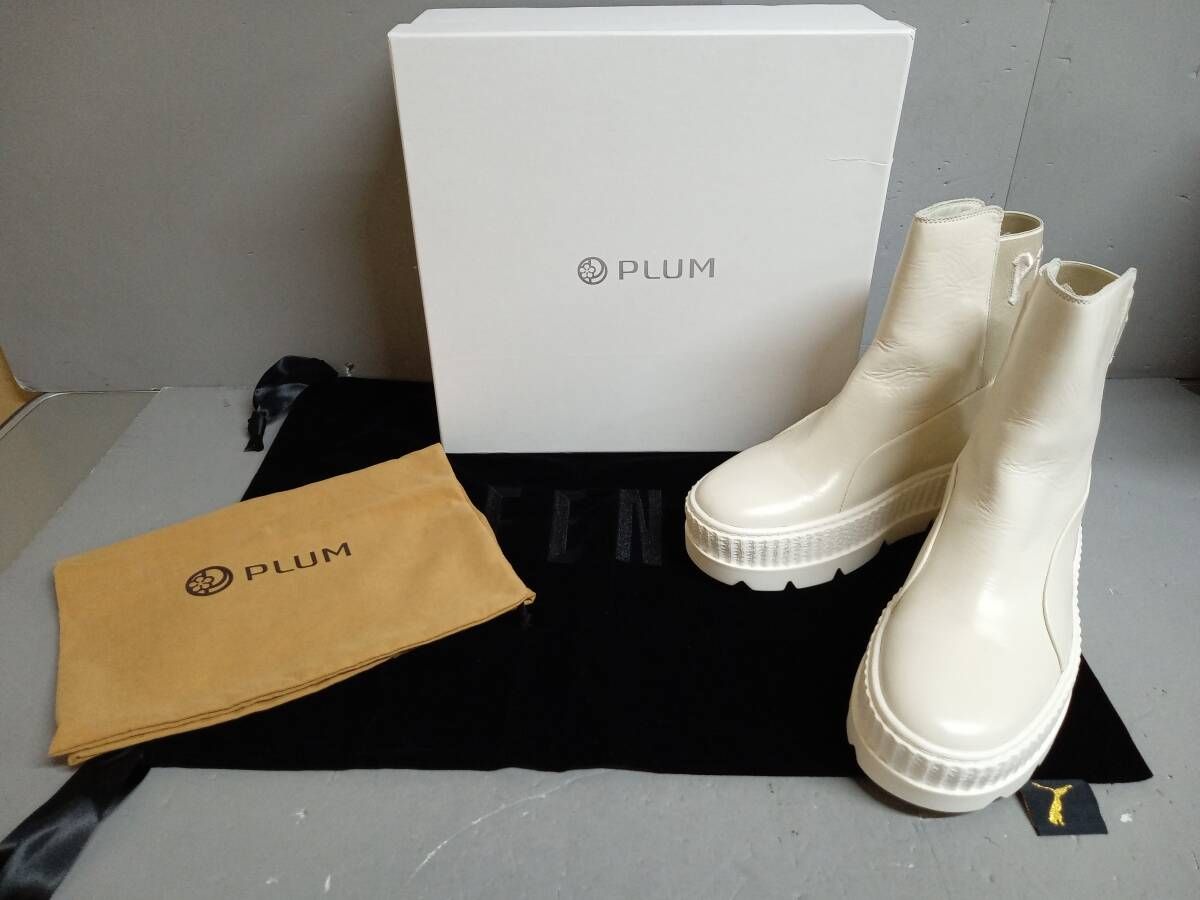 PUMA プーマ 靴 ショートブーツ 366266 02 サイズ 23 cm 白 ホワイト オフホワイト 厚底 ブランドロゴ 刺繍 き あり