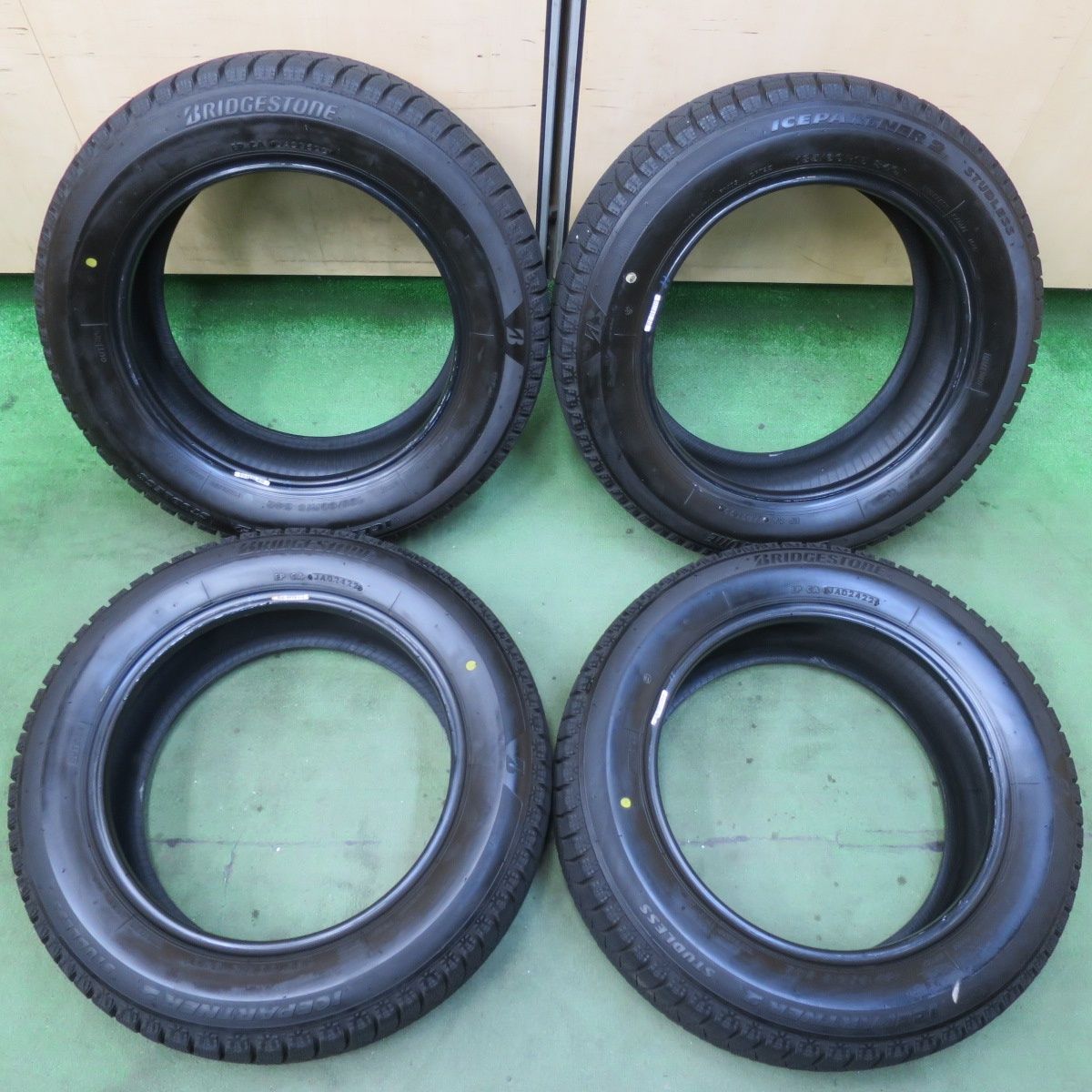 バリ溝 22年 9 5分以上 スタッドレス 185 60 R 15 ブリヂストン アイスパートナー2 タイヤ 15インチ ヤリス アクア スイフト 等 5112112イスタ