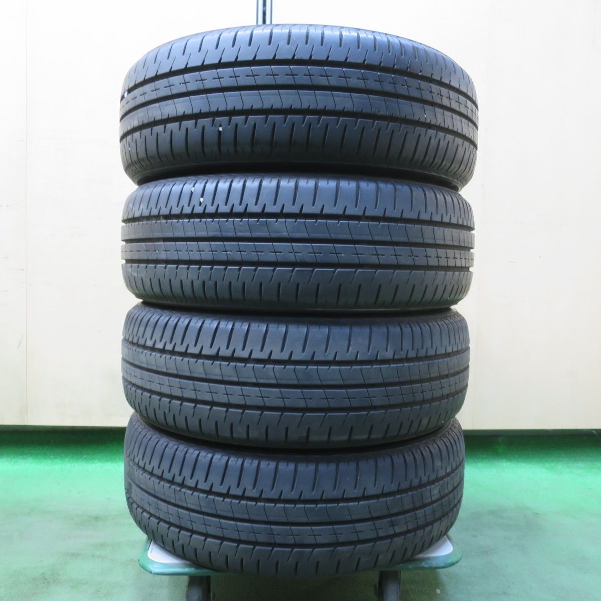 バリ溝 23年 9 5分 175 55 R 15 ブリヂストン エコピア NH 200 C タイヤ 15インチ タンク ルーミー トール 等 5112113イノタ