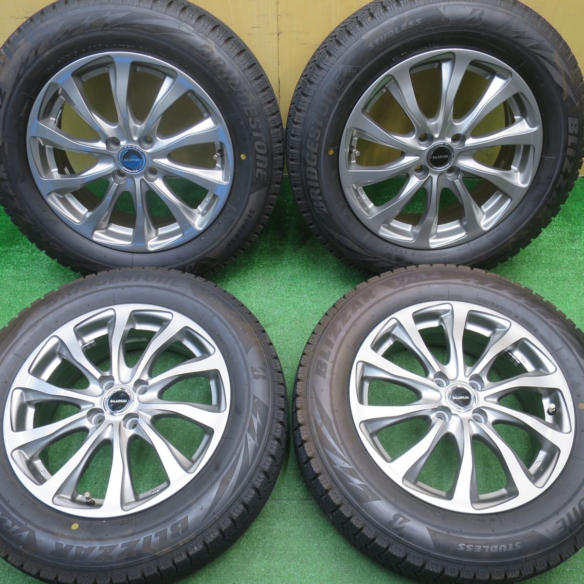 バリ溝 キレイ 8 5分 スタッドレス 195 65 R 16 ブリヂストン ブリザック VRX 2 バルミナ 16インチ PCD 100 4 H ス