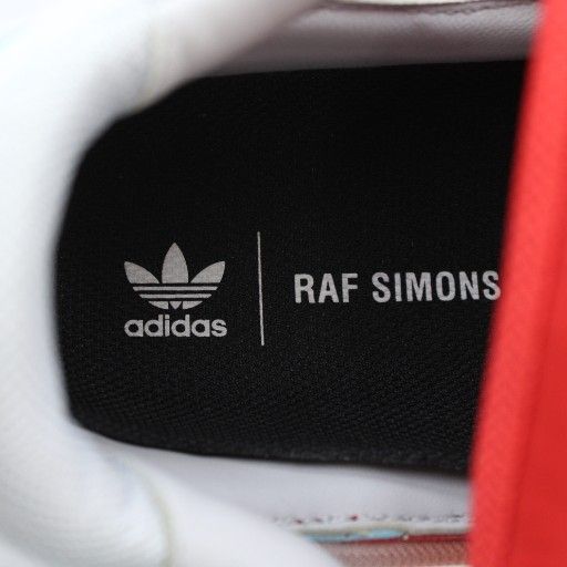  アディダス adidas × ラフ シモンズ Raf Simons ント オズウィーゴ レッド ハローブルー Replicant Ozweego Red Halo Blue スニーカー ローカット US 9 27 cm 赤 青 ブルー EE 7933 その他 トップス