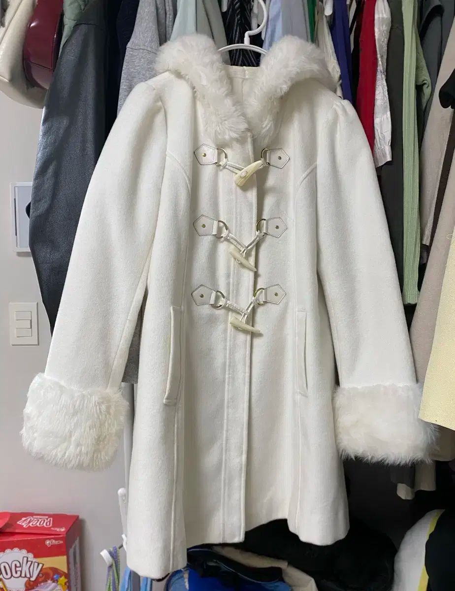 ヴィンテージ セシルマクビー 白 ファー トリミング トグルボタン コート 満月をさがして シロ ギャル