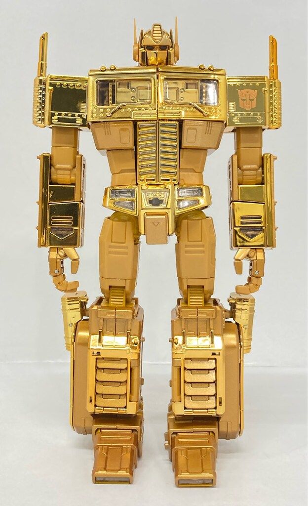 タカラトミー 35周年記念 本物 ゴールデンラグーンコンボイ