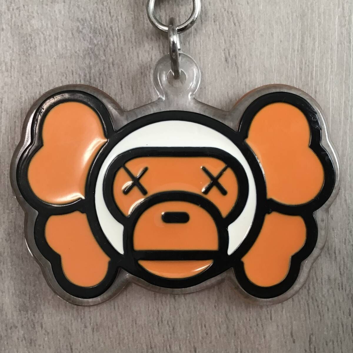 ☆激レア☆ KAWS MILO キーホルダー a bathing ape BAPE エイプ ベイプ