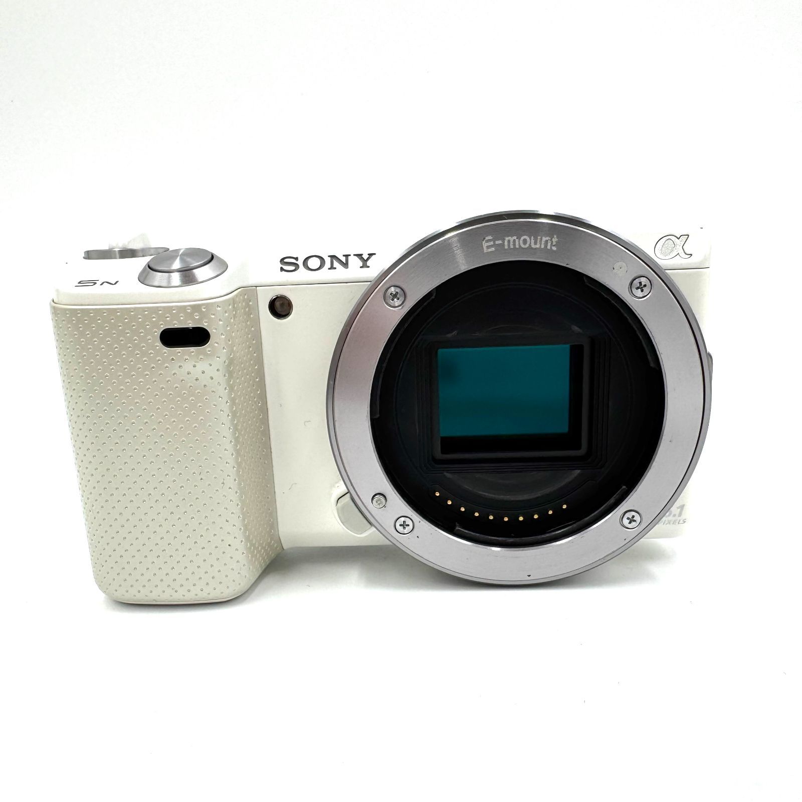 ショット数11136回！ SONY NEX-5Nミラーレス一眼 ホワイト - メルカリ