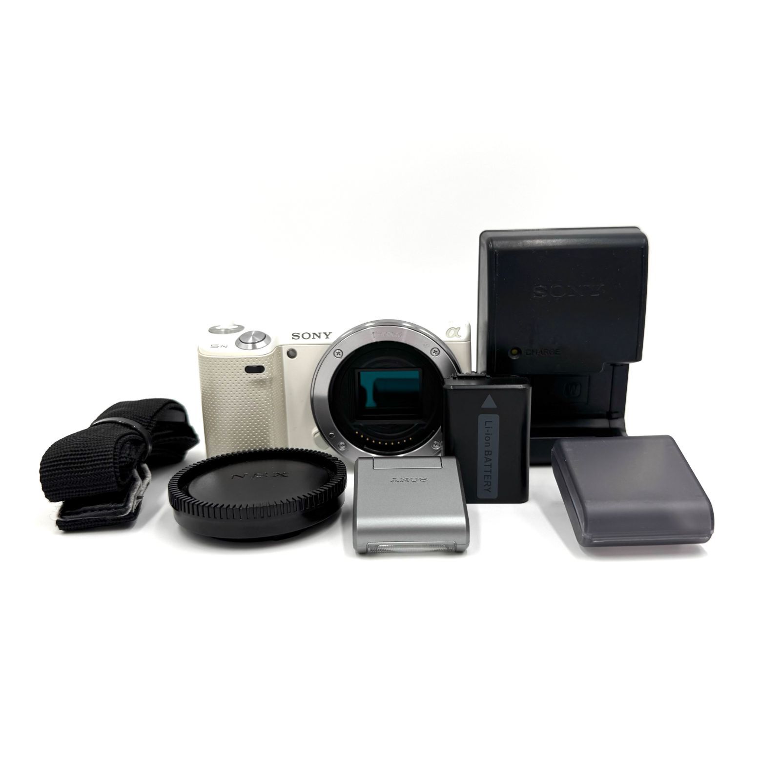 ショット数11136回！ SONY NEX-5Nミラーレス一眼 ホワイト - メルカリ