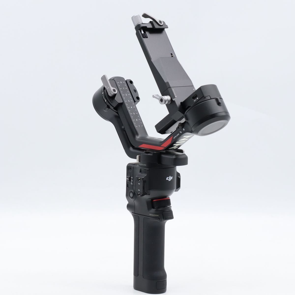 DJI RS 4コンボ 3軸スタビライザー‌‌ DSLR ミラーレスカメラ向け Canon Sony Panasonic Nikon Fujifilm 縦向き撮影ネイティブ対応 2モード切替ジョイスティック テフロン軸アーム Focus Proモーター