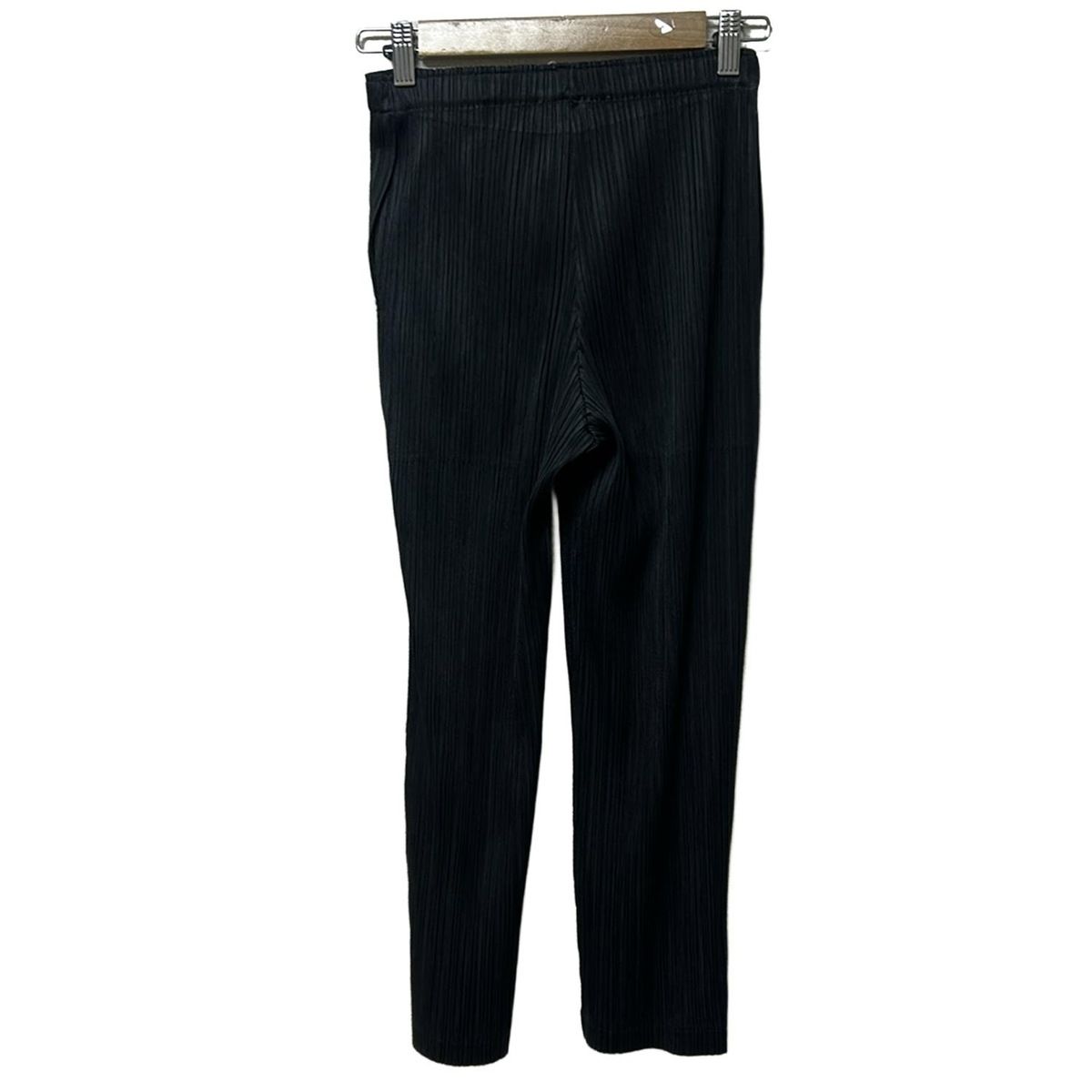 PLEATS PLEASE プリーツプリーズ パンツ サイズ1 S レディース - 黒 フルレングス プリーツ ウエストゴム