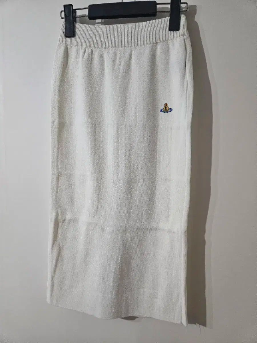 VIVIENNE WESTWOOD 白 ニット スカート