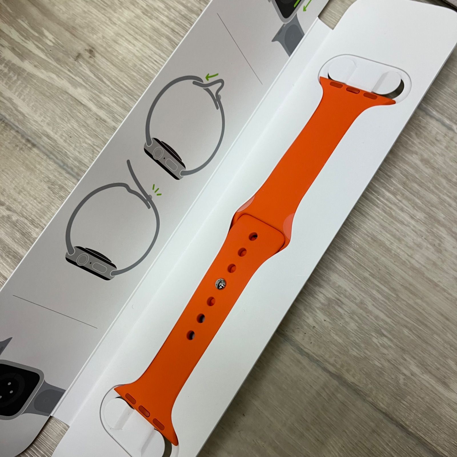 ♪♥ Apple Watch HERMES オレンジ バンド 40 MM c 7514930