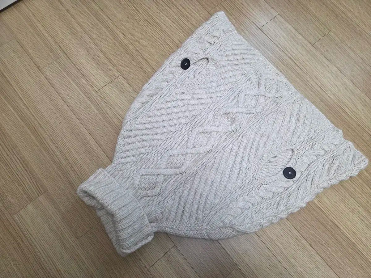 タートルネック ケーブル