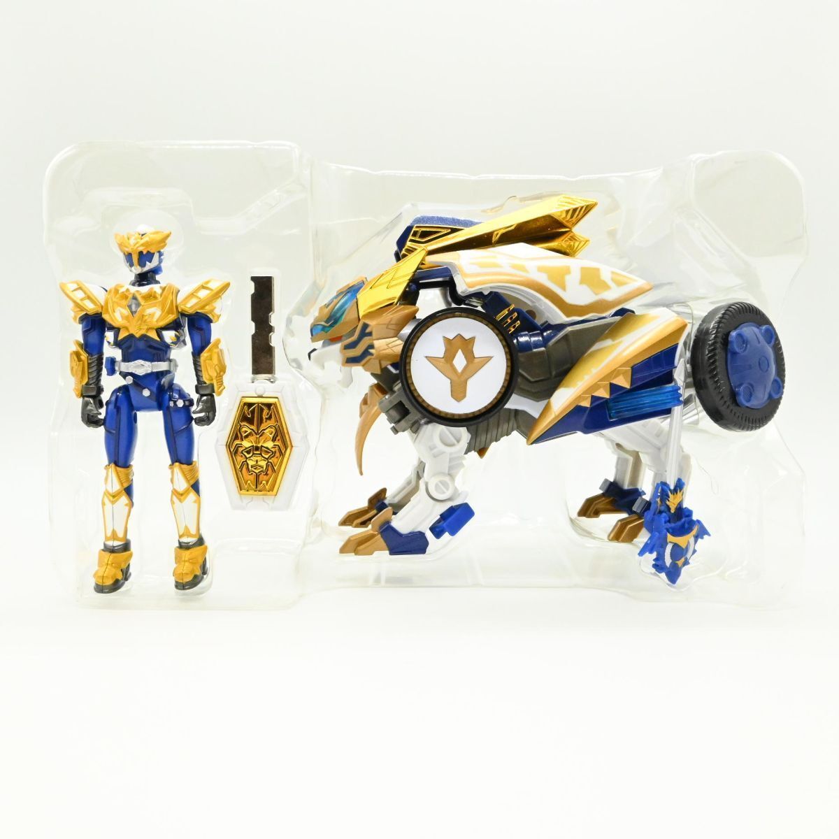 TAKARA マダンゴッドレオン 未使用品】魔弾戦記リュウケンドー マダン ゴッドレオン TAKARA - メルカリ