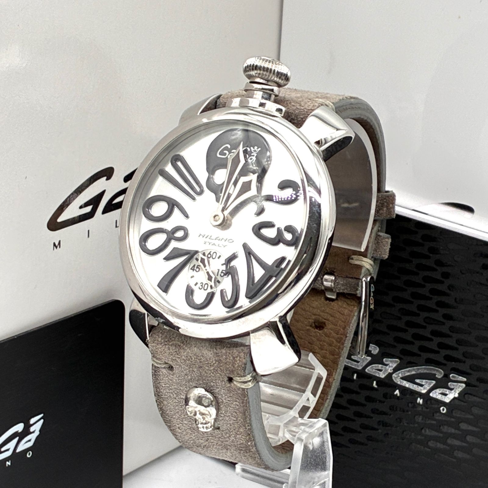 ガガミラノ マヌアーレ48 腕時計 アート スカル ドクロ シースルーバック 稼働品 メンズ グレー
