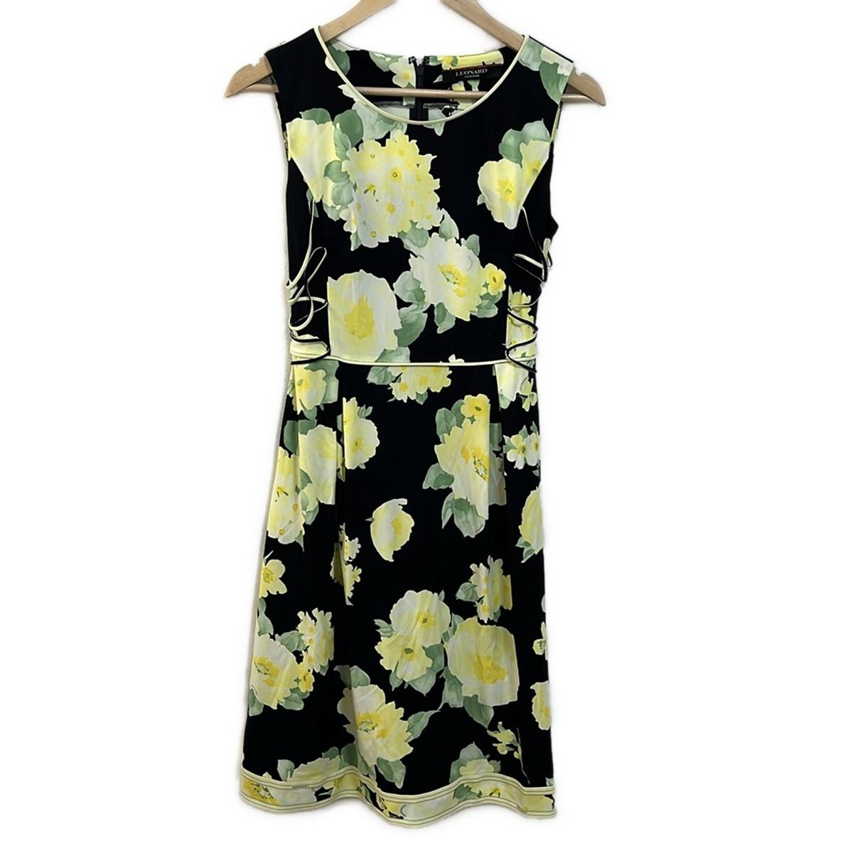 レオナール ワンピース サイズ38 M レディース美品 - 黒×イエロー