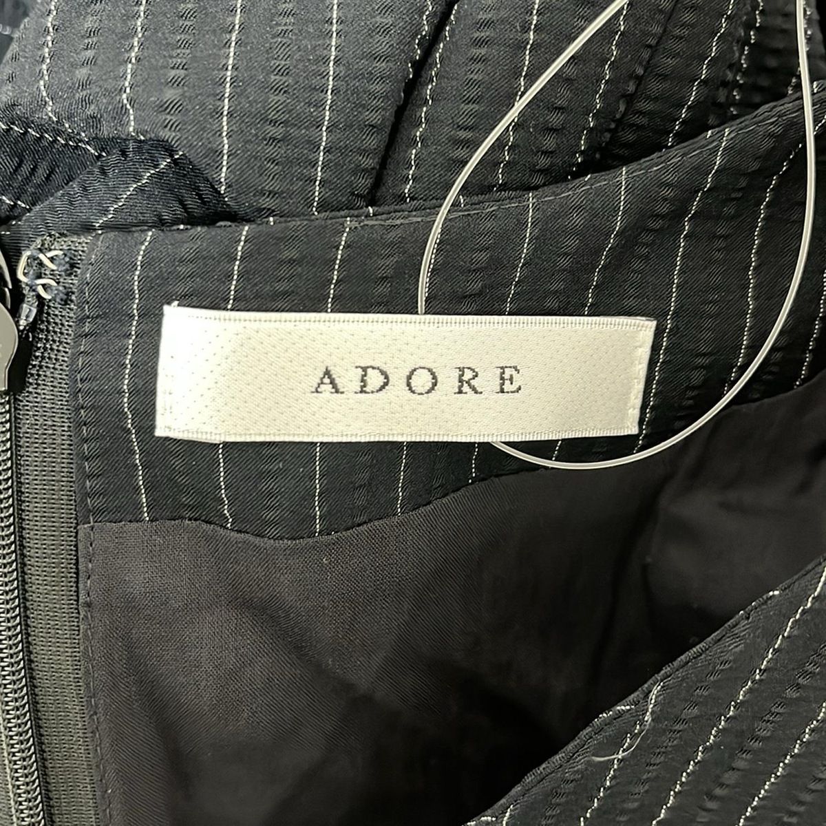ADORE アドーア