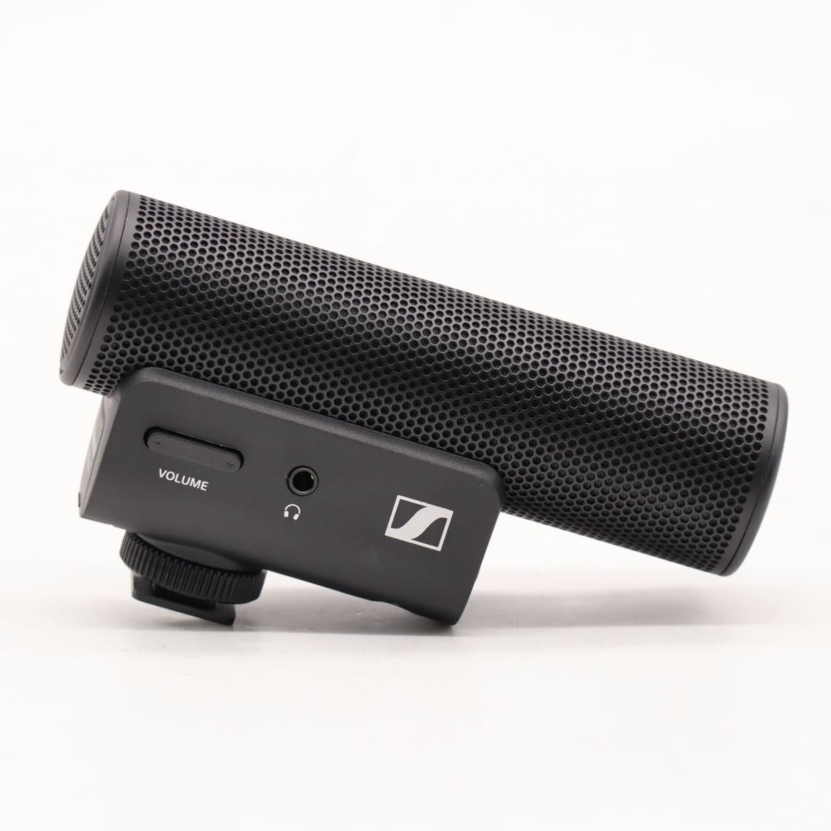 ゼンハイザー MKE 400 II 508898 ブラック 小型ショットガンマイク 指向性 ウインドノイズ低減 スマホ カメラ対応 AUX