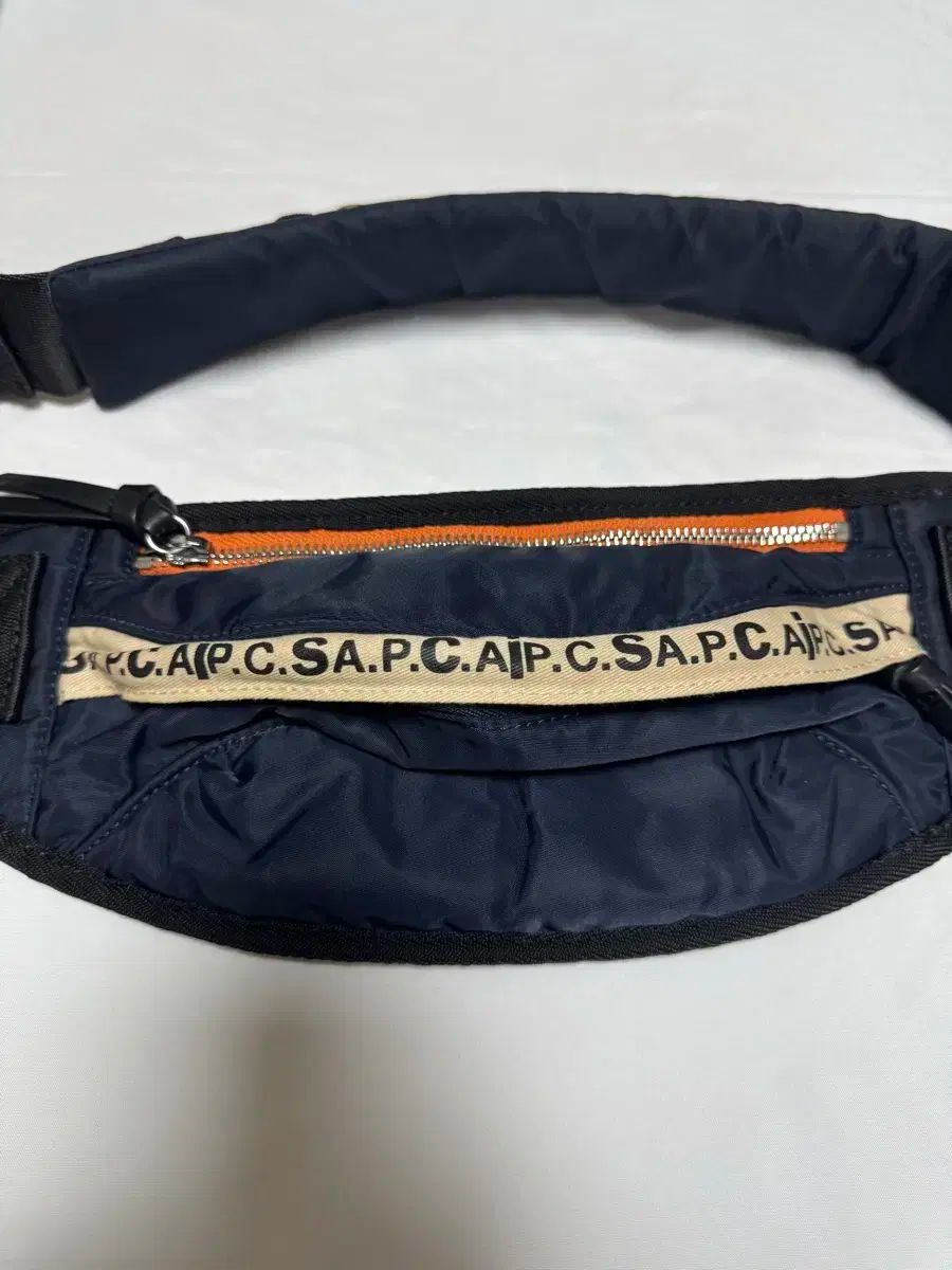サカイ A.P.C. (SACAI X A.P.C.) ウェスト バッグ 【公式通販】
