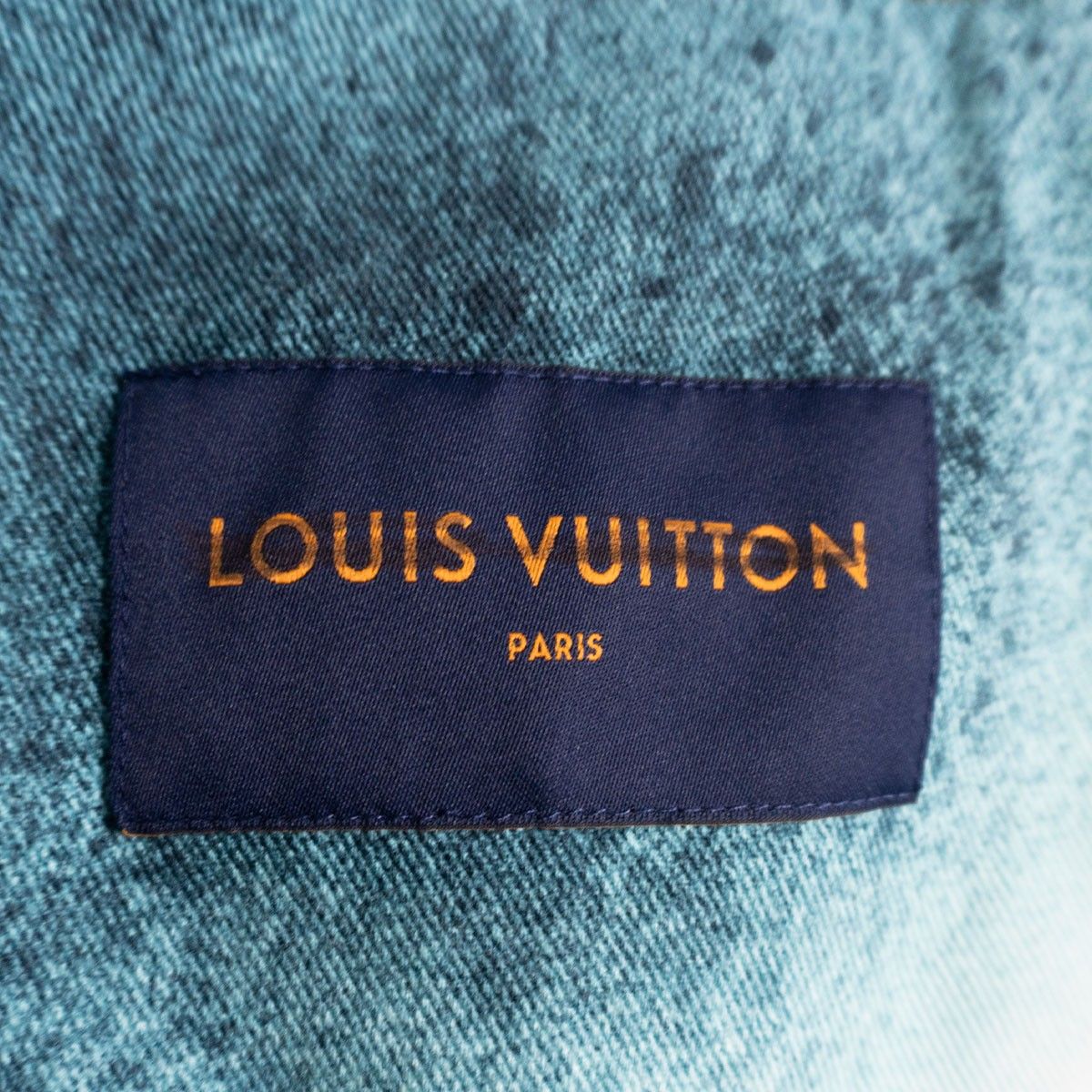 スプレーモノグラム