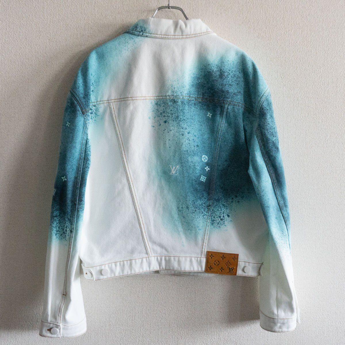 23 SS LOUIS VUITTON スプレーモノグラム デニムトラッカー ジャケット 48 ルイヴィトン