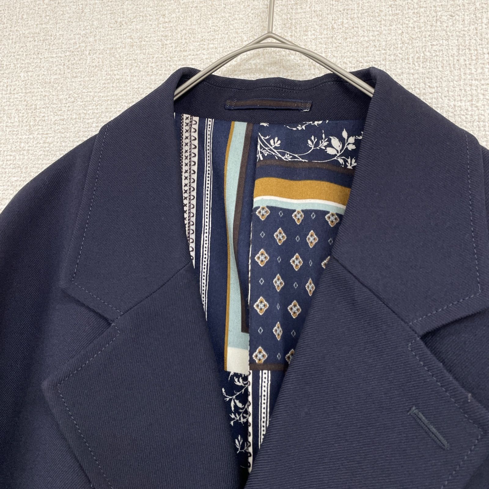 TOMORROWLAND トゥモローランド ジャケット テーラード 裏地総柄 金