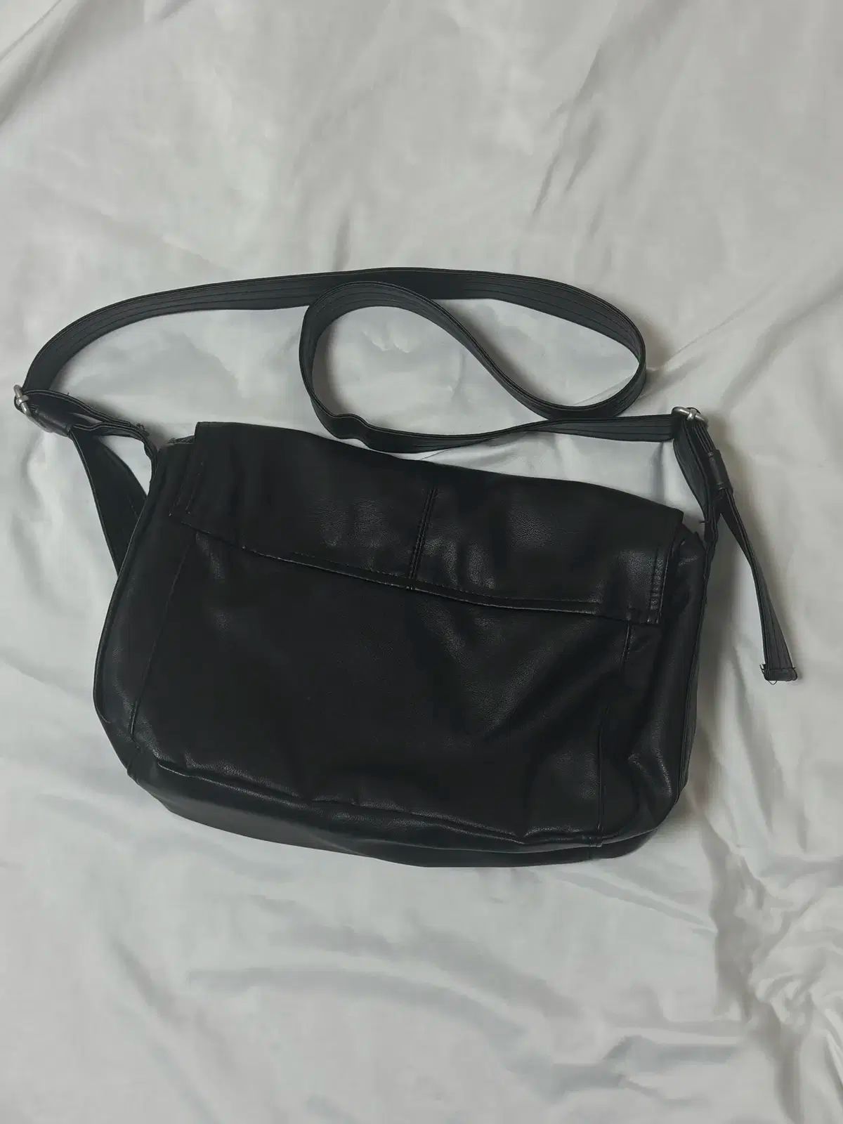 BESLOW カメラバッグ ブラック